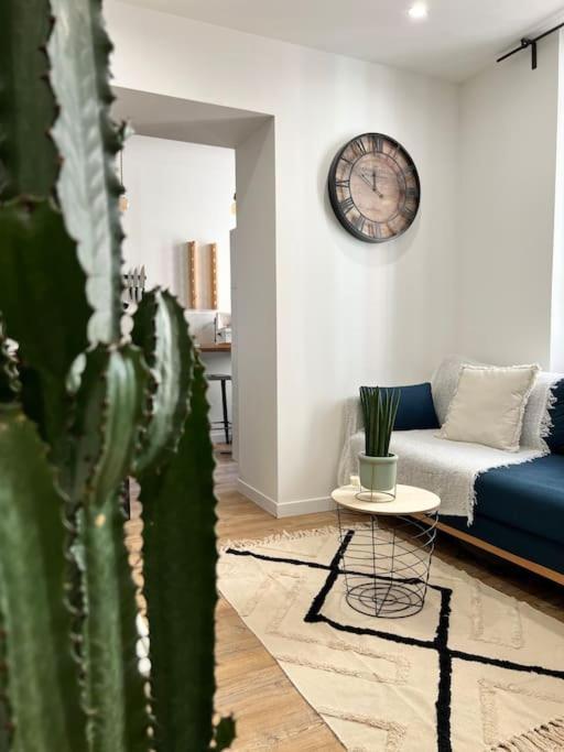 Studio 1 Neuf A 100 M Des Plages Et De La Gare Saint-Raphaël エクステリア 写真