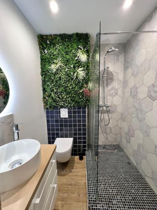 Studio 1 Neuf A 100 M Des Plages Et De La Gare Saint-Raphaël エクステリア 写真
